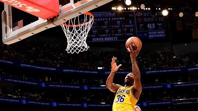 轰21+2+5！斯玛特梦回巅峰，佩林卡签约血赚，他比电风扇强太多了