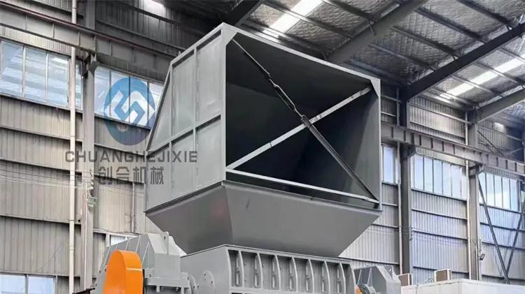 做好定期维护 可以保证垃圾撕碎机的工作效率