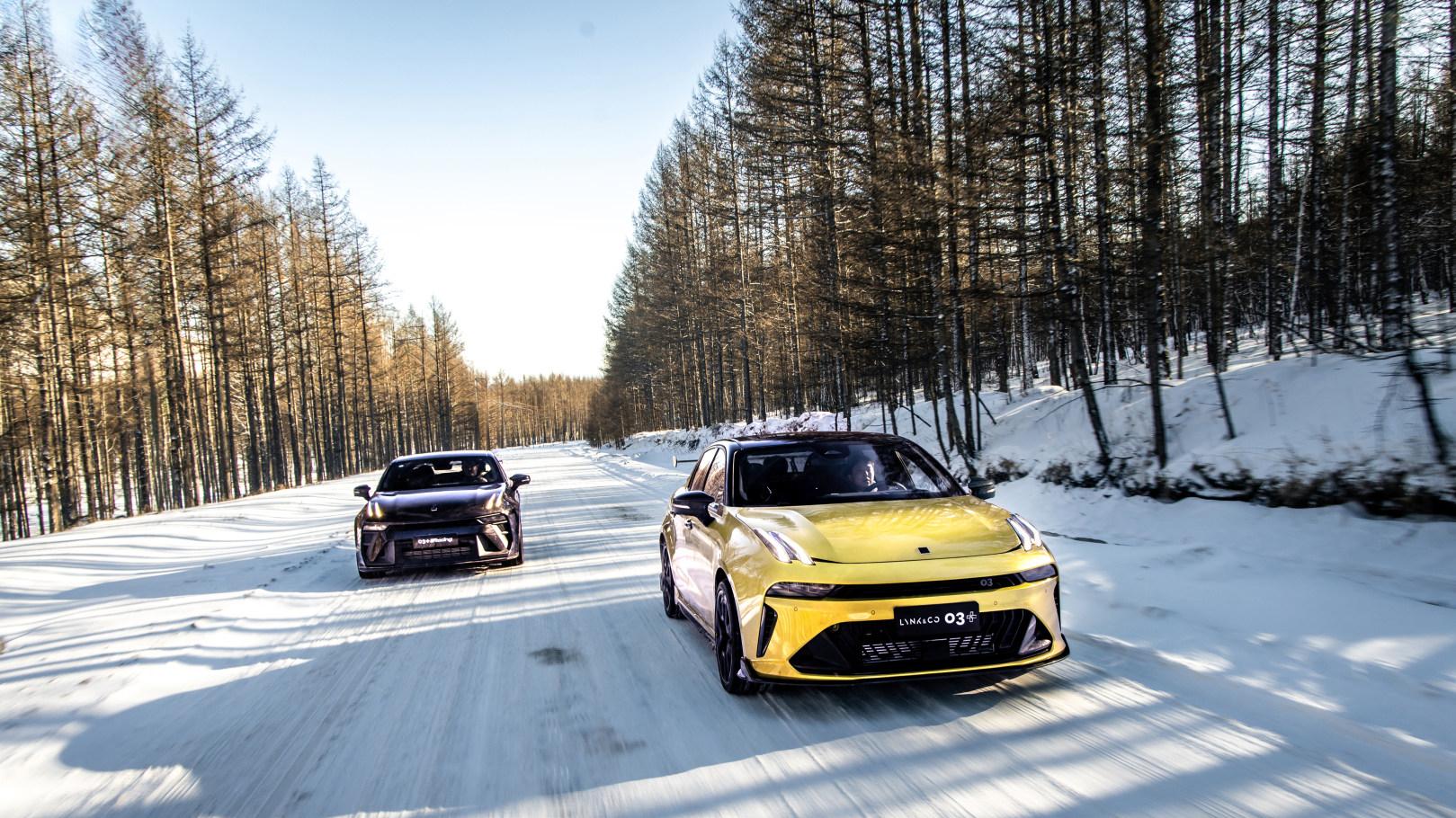 领克03性能家族动力协同出色，冬日低温下加速制动依旧靠谱