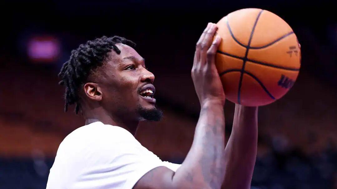 湖人逃过一劫！本赛季的芬尼史密斯，什么水平？