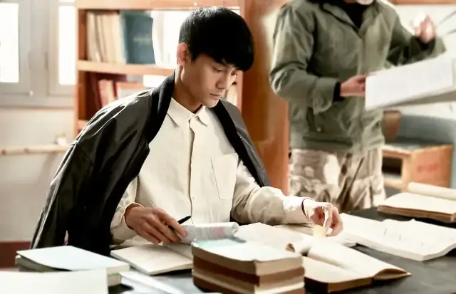 最高9.4分！推荐10部封神的国产年代剧，每部都百看不厌