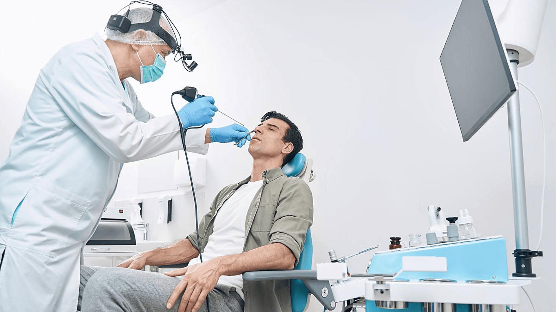 喉镜检查痛苦吗？带您了解喉镜检查的全过程