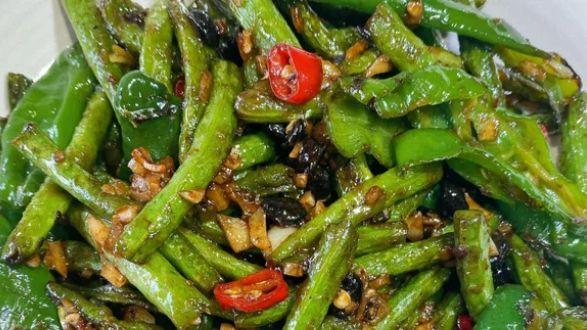 湘菜不在大菜，在这碟擂椒缸豆里