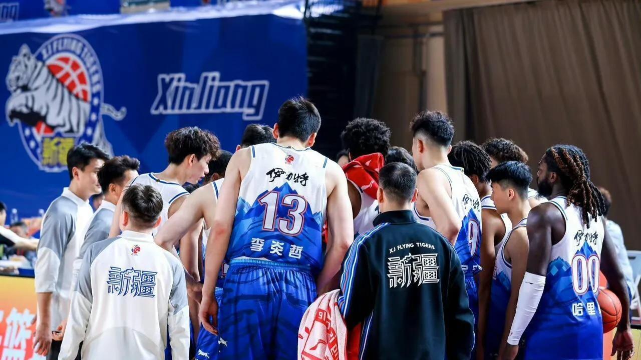 CBA豪门摆烂！两名主力赛季报销，外援也不换了