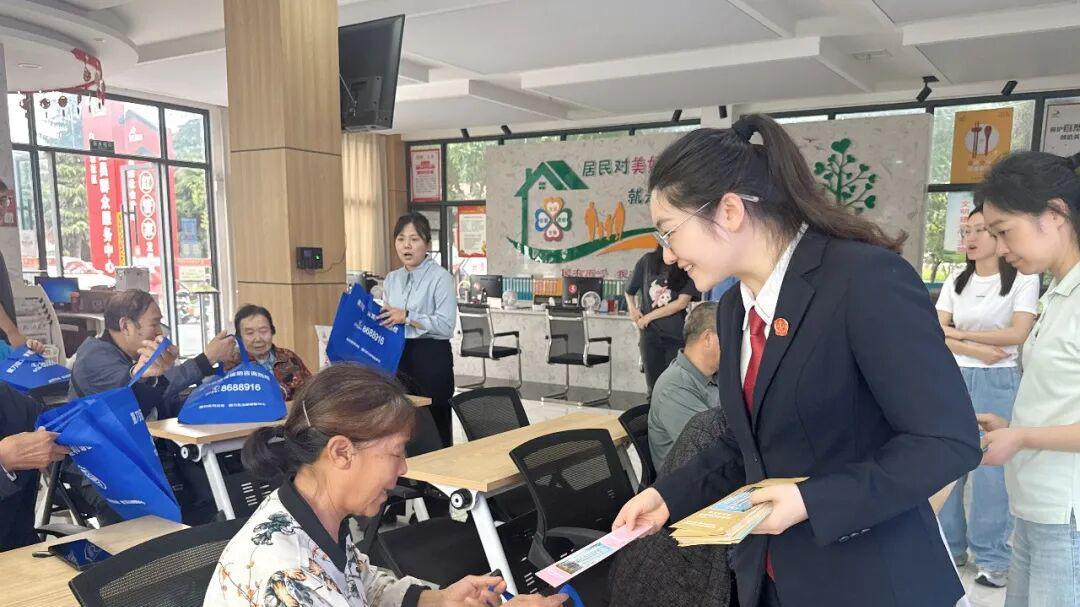 守住钱袋子 护好幸福家！荆门市掇刀区法院开展防范非法金融法治宣传活动