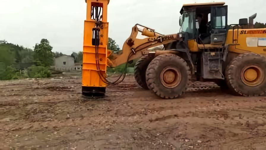 装载机改打夯锤：一场机械界的奇妙变身