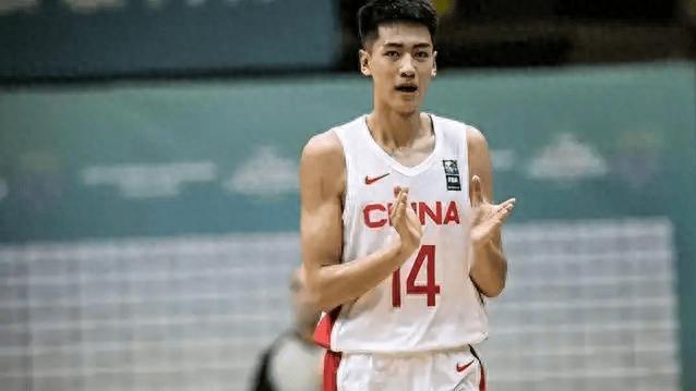 CBA潜力赛各项数据王，刘金雨领跑得分榜，杨溢险包揽助攻抢断王