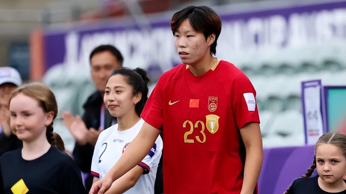 三年合约敲定！23岁中国球员正式加盟本菲卡，留洋军团再添猛将