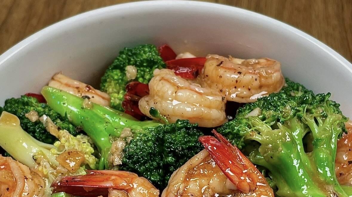 这样做西兰花炒虾仁？难怪亲戚家的那么好吃，原来藏着这招！