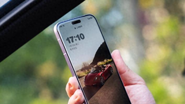 24GB+1TB荣耀Magic8 RSR保时捷版直降900元！这哪是手机