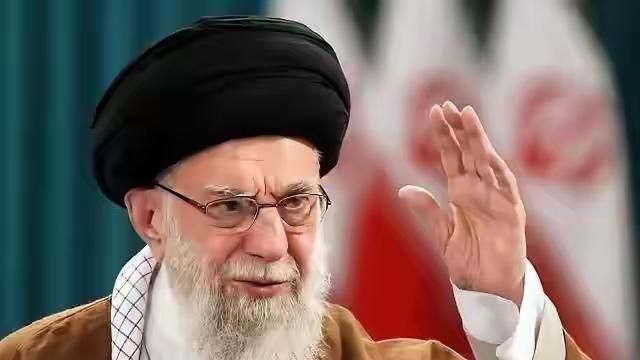 果然被中国说中了！美国大军压境的同时，星链对伊朗民众动手了