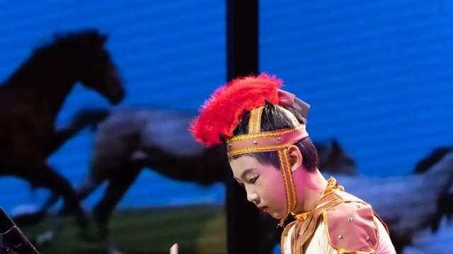 绍兴市少儿艺术学校举办美育成果展演暨毕业作品展圆满举行