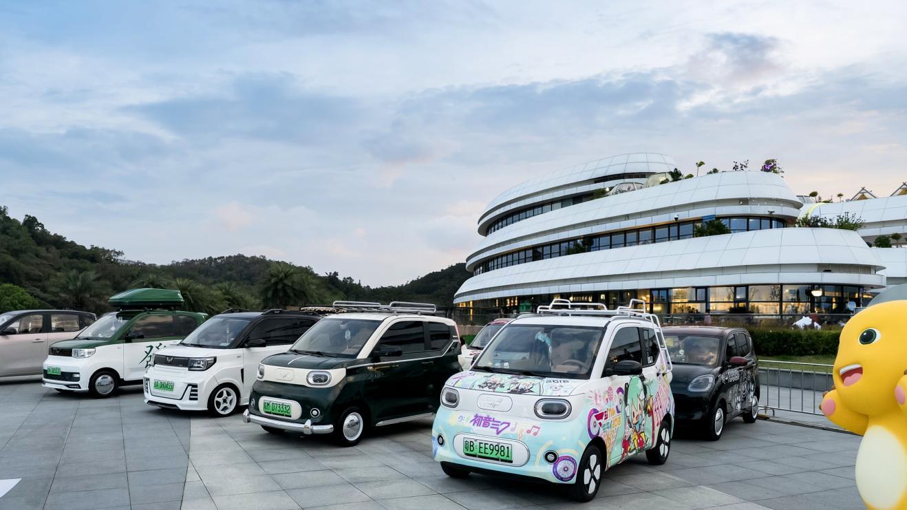 卷王再进化！第五代宏光MINIEV焊死代步车性价比天花板