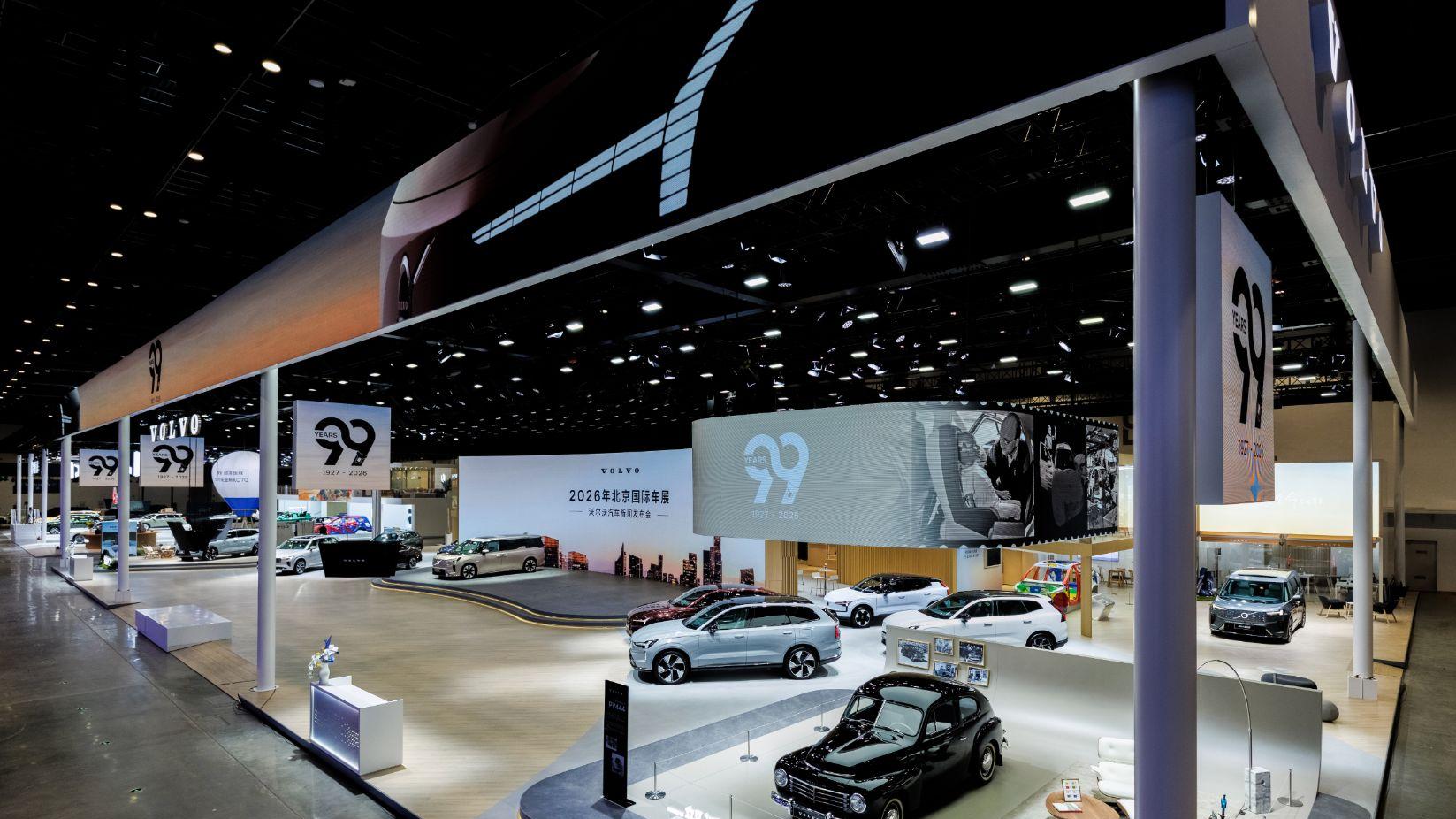 沃尔沃99周年感恩季正式启动 豪华纯电MPV EM90焕新登场