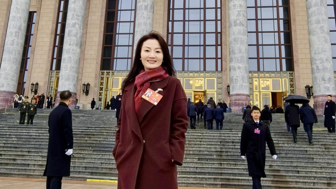 把AI套上笼头，绝不能让其成为脱缰之马