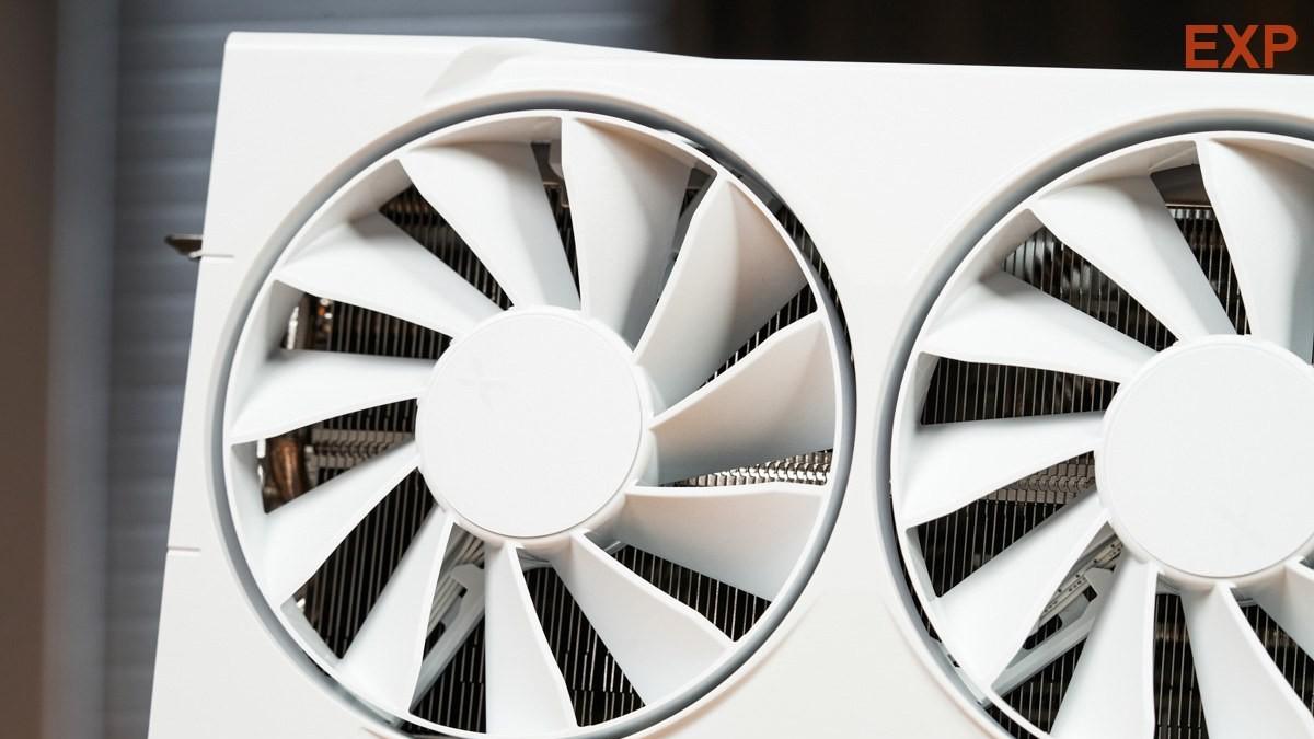 《不朽遗志》领先13%！讯景RX 9070 GRE雪狼2K性能超RTX 5060 Ti 16G 20