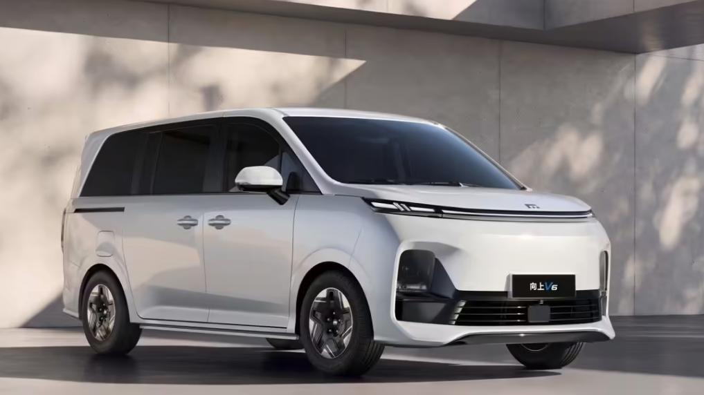 鑫源汽车品牌焕新发布新Logo 被指撞脸小米 首款新车向上V6年内上市