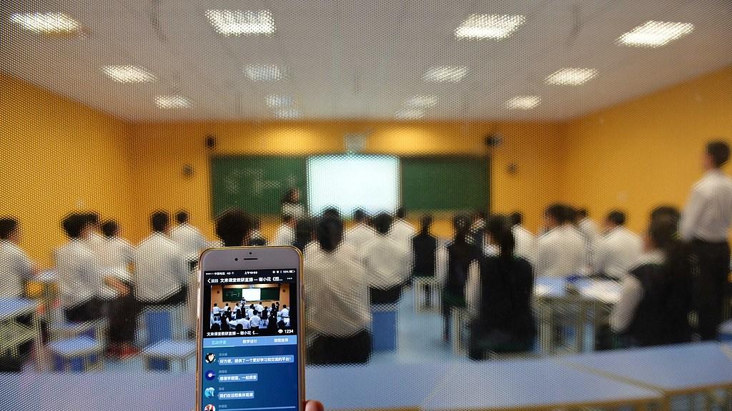 教师法2026年修订全文！这四类老师受益最大，看看有没有你