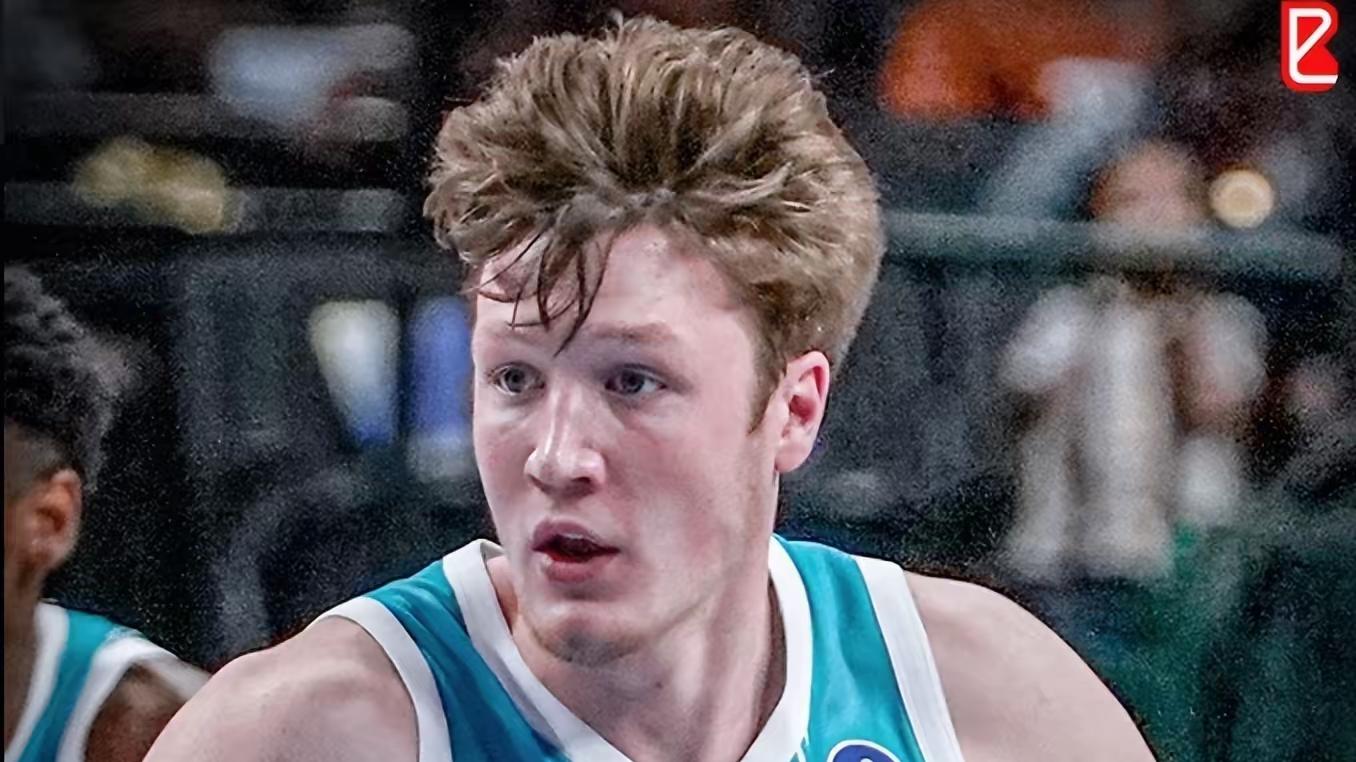 菜鸟拆台！克尼佩尔准三双“踢馆”纽约，尼克斯七连胜说没就没！