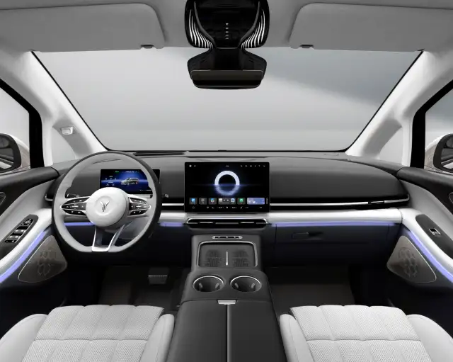 智能化部分升级，岚图梦想家冠军版 3 月 10 日上市