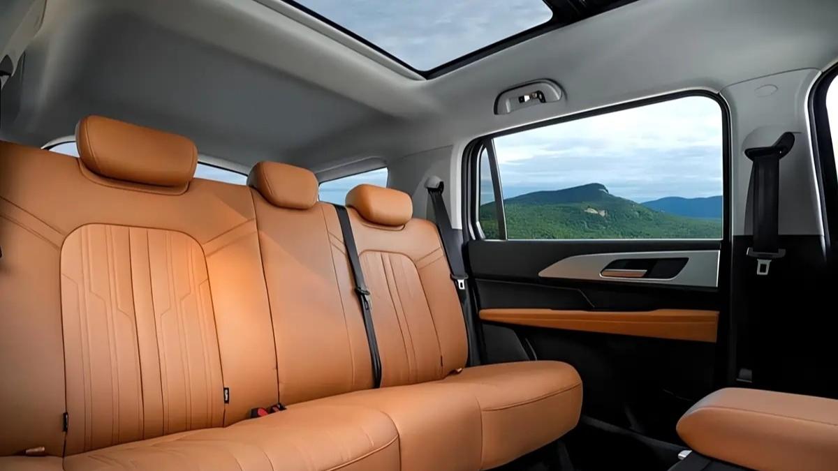 哈弗全新方盒子SUV曝光，800V平台配超级混动，这次又要卖爆？