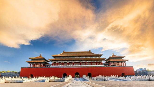 林清生计无着，加入八卦教，随后攻入皇宫，清宣宗亲自开枪回击