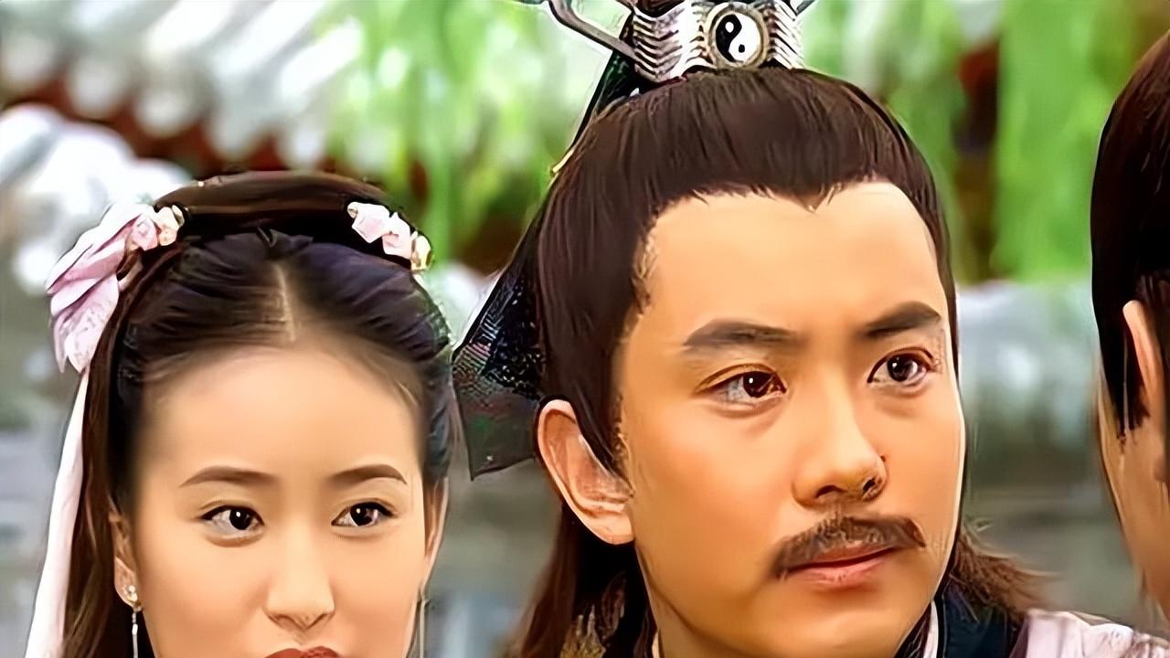 金庸给了他最飘逸的名字，他却夺走他人之妻，害自己女儿以身偿债