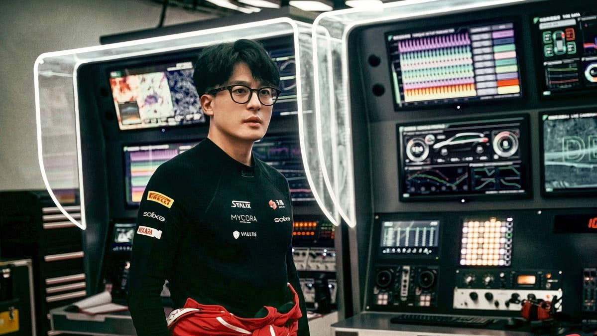 该片无女主却狂揽近40亿票房，是“去女性化”的胜利，还是反套路