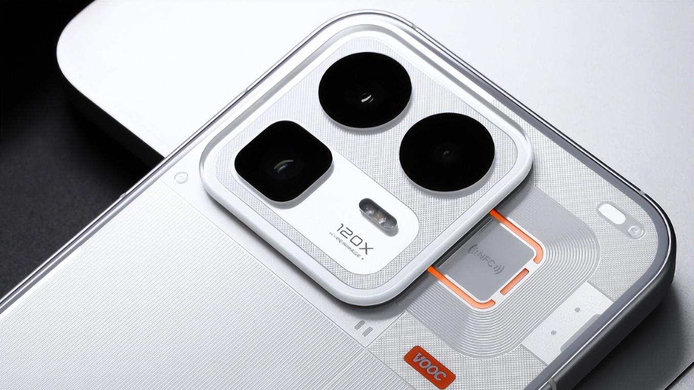 16G+512G不到3000元，2026“接近完美”的3款手机，几乎没有差评