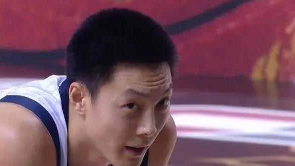 广东vs上海前瞻：CBA争冠热门火爆对决 胡明轩徐杰PK张镇麟王哲林