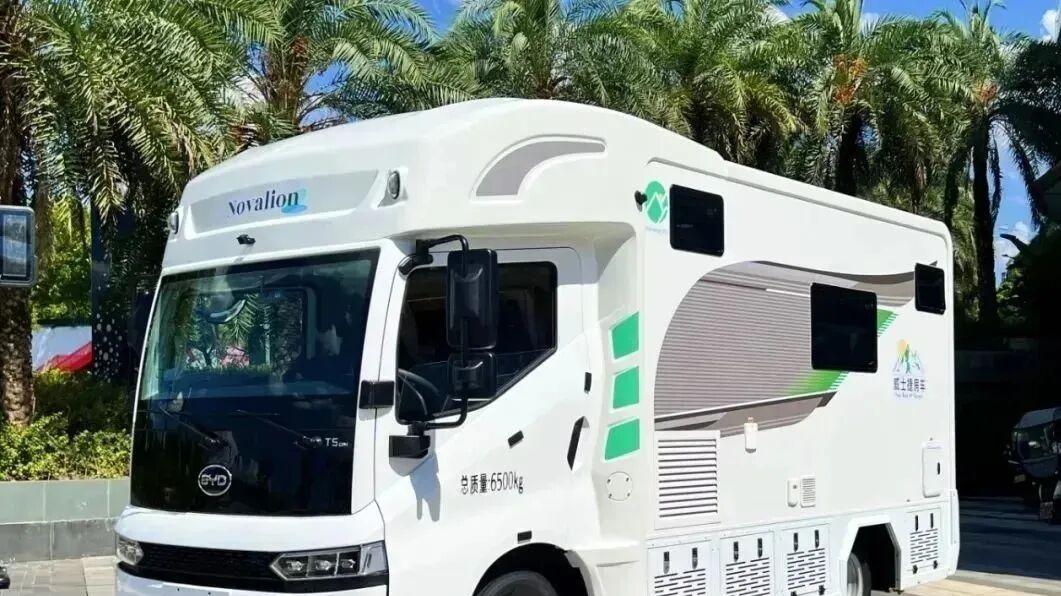 武汉房车展同期发布2025房车行业报告，双轨复苏，新能源引航发展