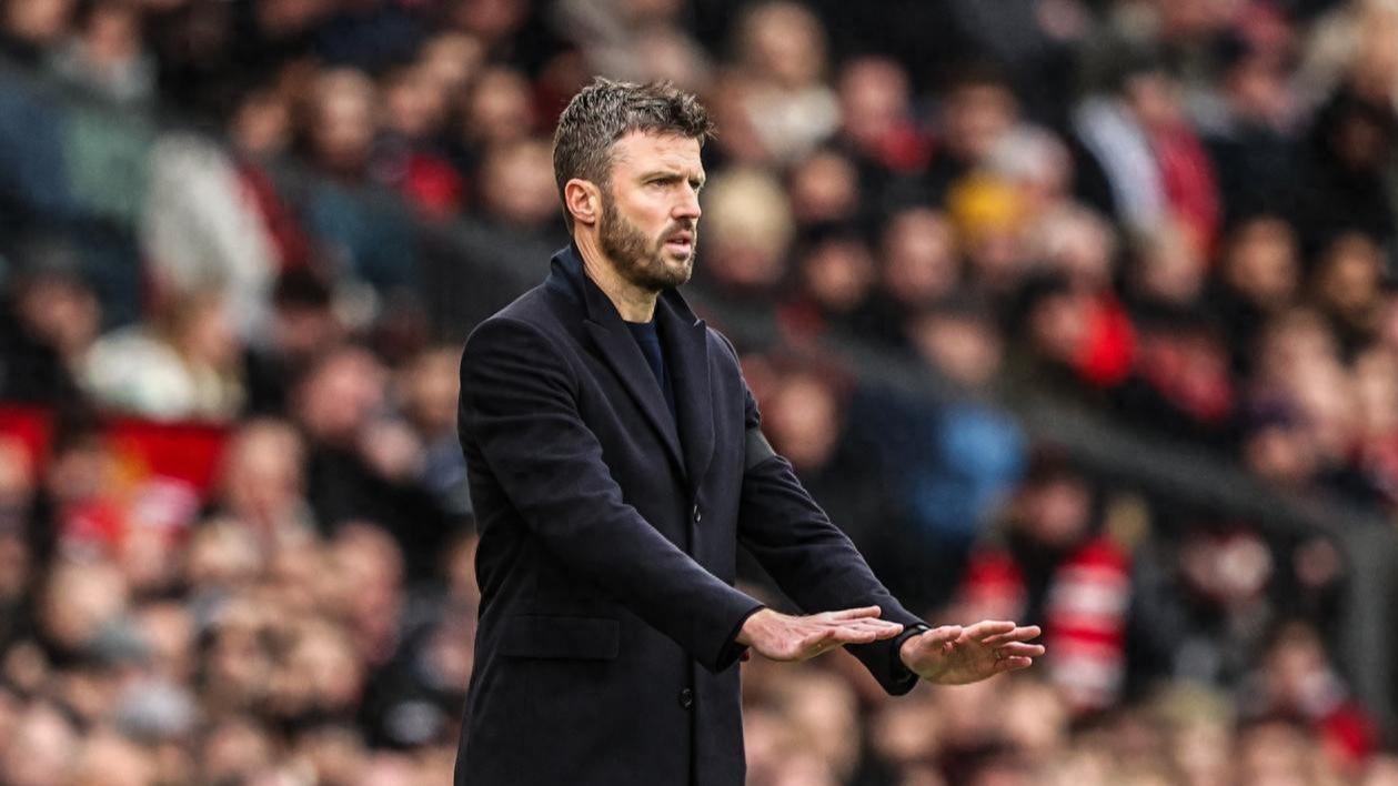 冲击欧冠形势不错，曼联的帅位应该吸引力大增吧