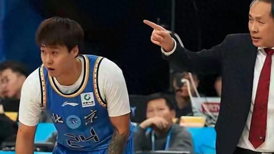 首钢输深圳两连败，赛后许利民公开“批球员”！