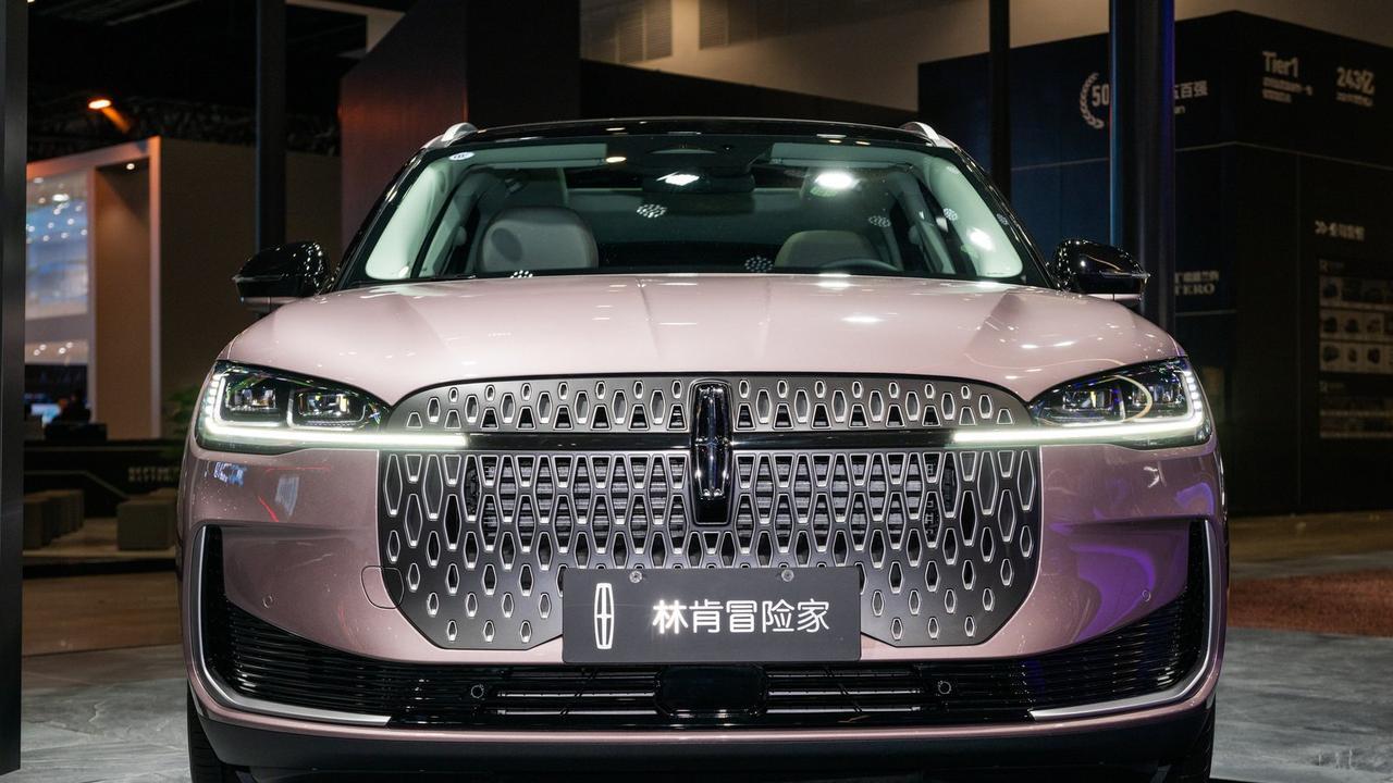 车展看车被智能系统惊到了！这车机比我对象还懂我！