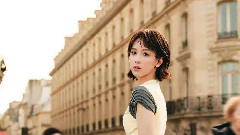 陈都灵惊艳刷屏，时尚与商业价值双丰收