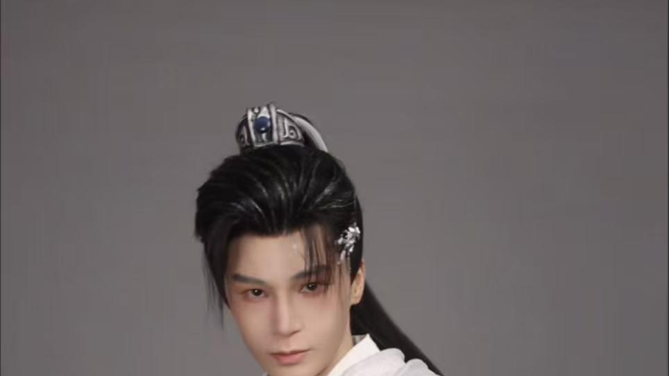 陈奕天：我是韩粟