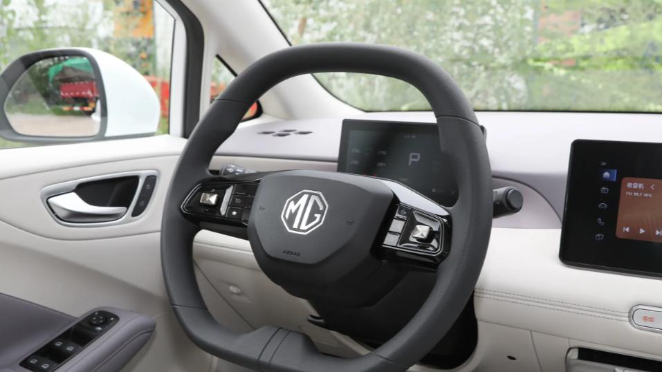 迎来OTA升级，名爵MG4实力再提升，销量上涨也在意料之中