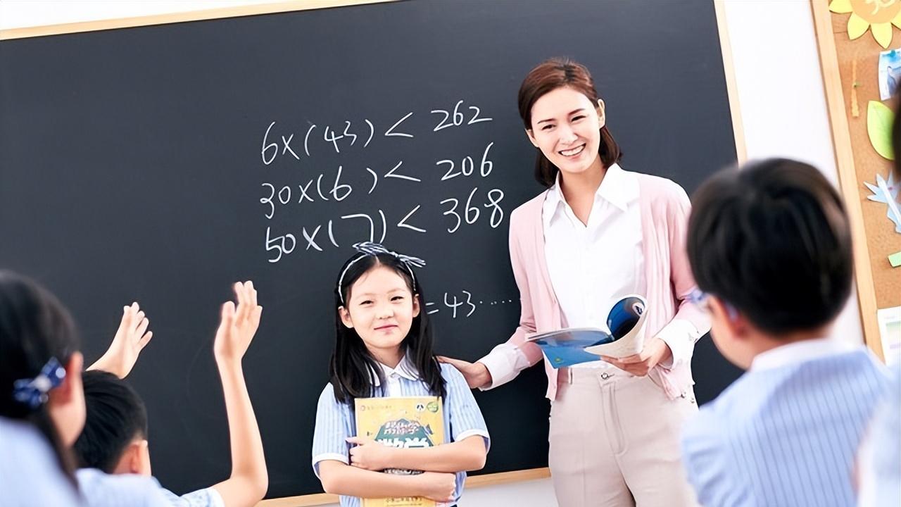 "练了5遍只有少数人会做"，老师无奈选择满堂灌，真的是不想改吗