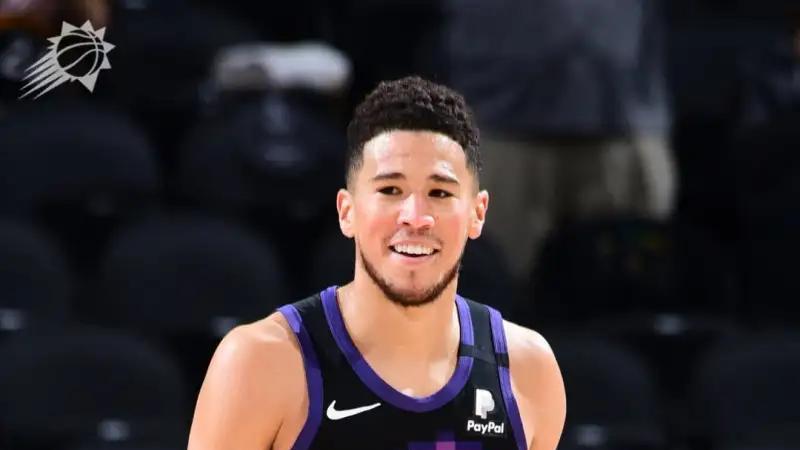 7年6款战袍！布克穿“山谷”球衣战尼克斯，城市遗产夜暗藏玄机