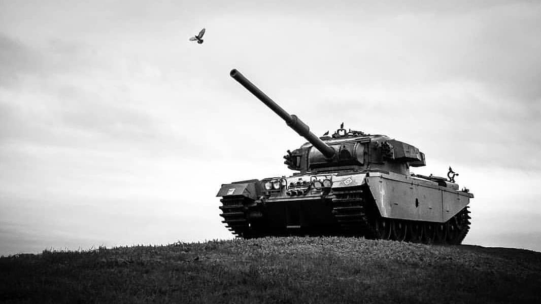 枪管里都是螺纹，坦克的炮管却是光滑的，为何会有这种区别？