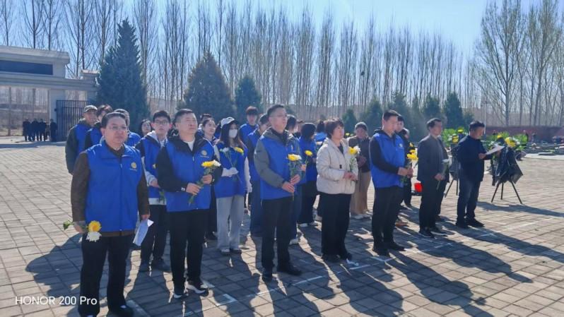寻英雄足迹 祭烈士英魂——迁安志愿者赴丰润开展清明祭英烈主题教育活动