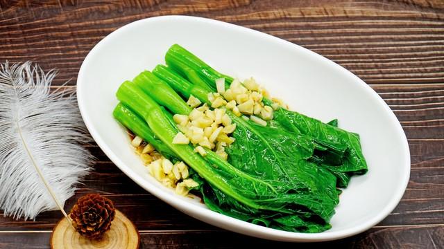 冬天第一菜！比萝卜清甜，比白菜好吃，简单炒一炒，上桌秒光！