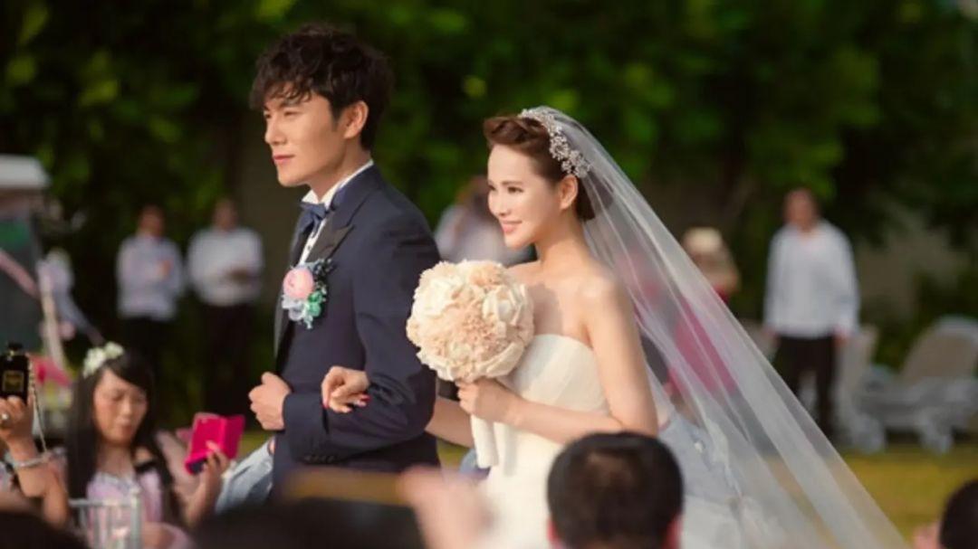 伊能静首曝嫁给秦昊真相：不是浪漫，是秦昊的真诚和恩利的成全