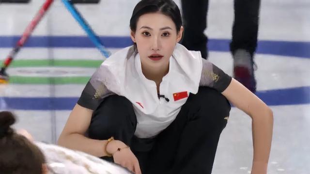 冬奥会女子冰壶 中国2胜2负积4分暂第6 将迎战加拿大