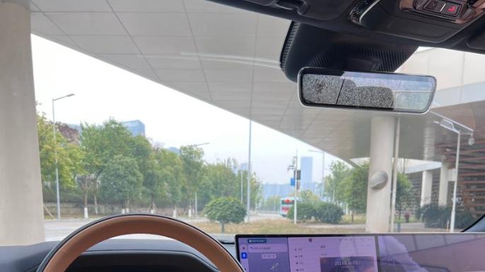 试完极氪9X，汽车“小白”想说几句大实话