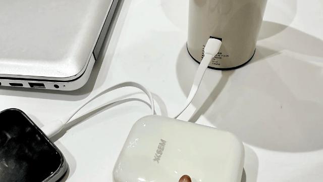 充电宝哪个牌子好耐用质量好：2026热门充电宝十款机型测评分享