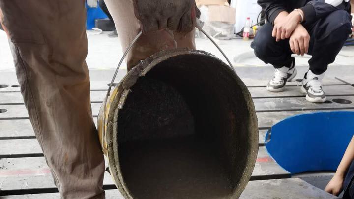 冬天室外施工早强防冻型灌浆料