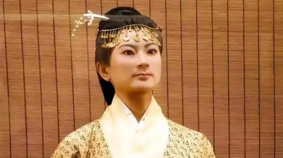 1983年，湖南17岁少年用“穿墙术”盗10亿文物，行动前在停尸房练胆