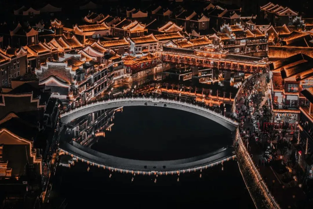 140万元！湖南VR设备采购及体验空间搭建项目采购公告