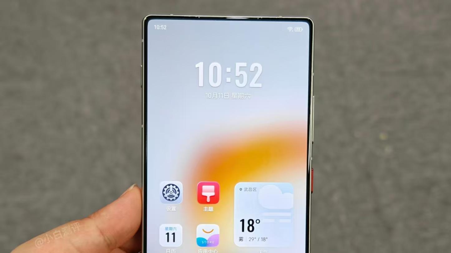 iPhone18 Pro曝光！变丑了？